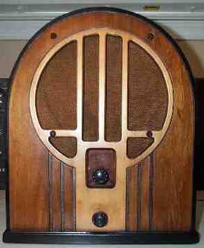 1934 Philco Model 84 Cathedral